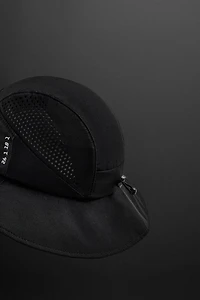 TECHNICAL BUCKET HAT