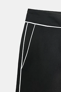 LONG CONTRAST PIPING SHORTS