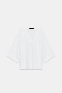 PULL EN MAILLE FLUIDE À COL V