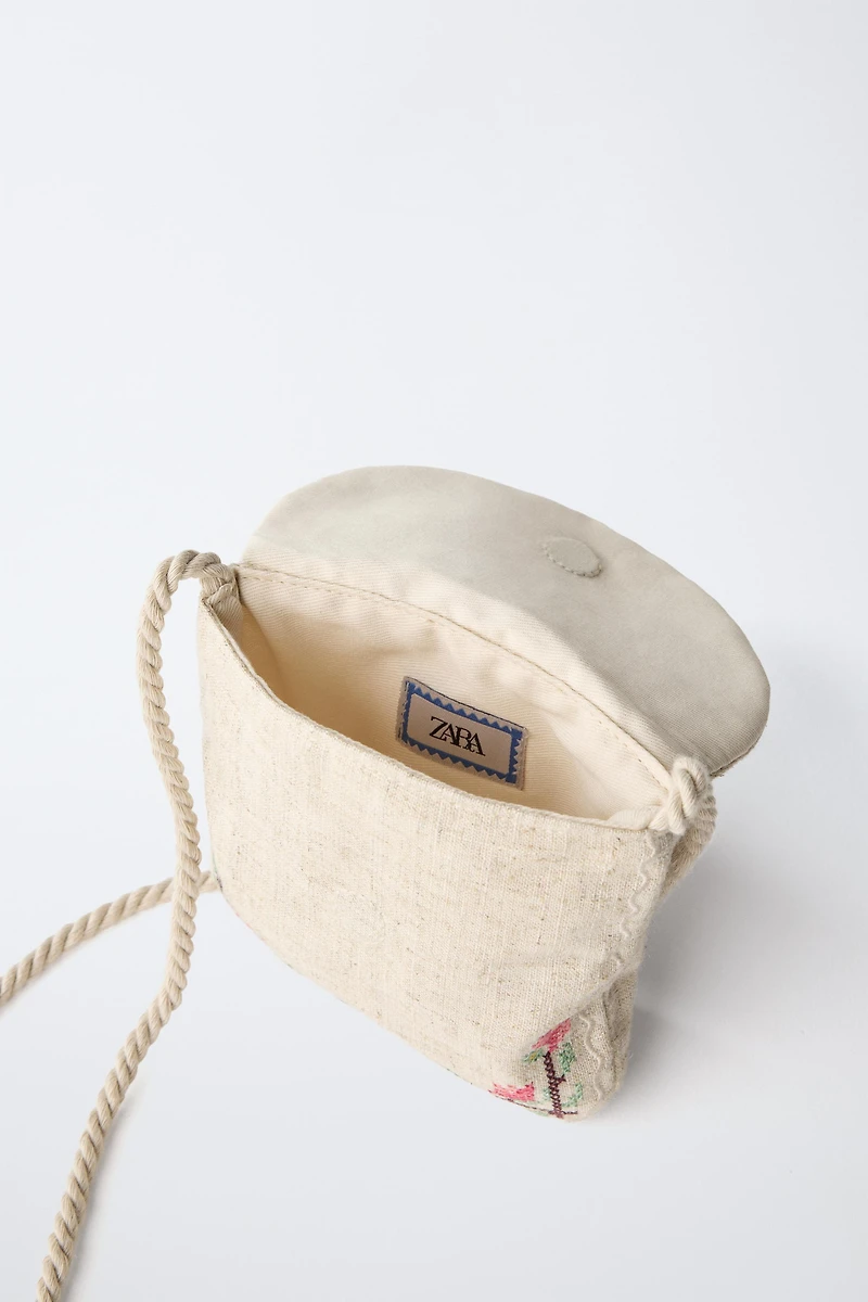 EMBROIDERED CROSSBODY BAG
