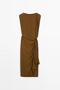 Robe midi fluide à détail drapé