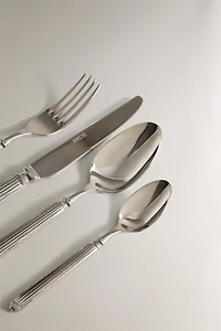 4-PIECE RIBBED STEEL FLATWARE SET