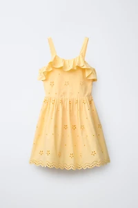 ROBE BRODÉE SCHIFFLY À VOLANTS