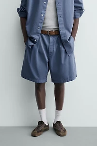 WASHED PLEATED SHORTS
