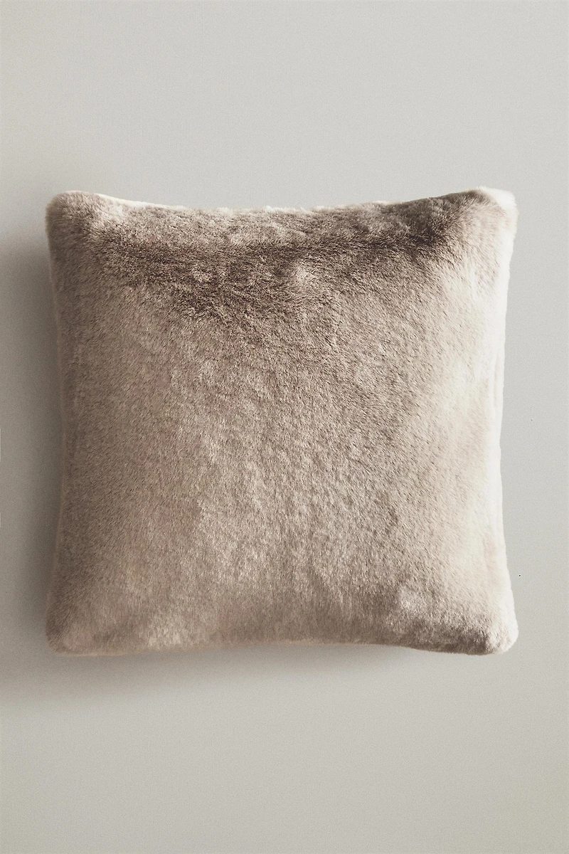 FAUX FUR THROW PILLOW COVER
