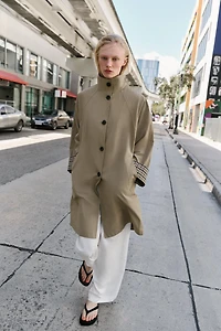OVERSIZED PLAID CUFF TRENCH COAT