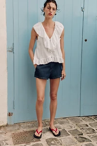 BLOUSE VOLANTS DENTELLE