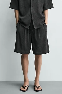 RELAXED FIT EMBOSSED SHORTS