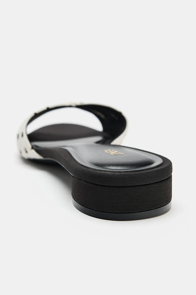 PRINTED LEATHER FLAT SANDALS