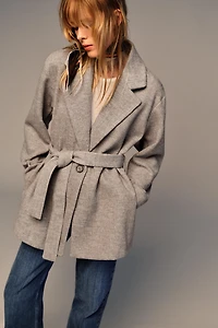 SOFT BELTED BLAZER