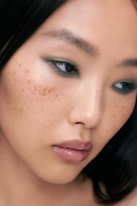 EYEDREAM EYESHADOW STICK