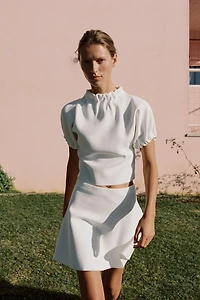 RUCHED KNIT TOP