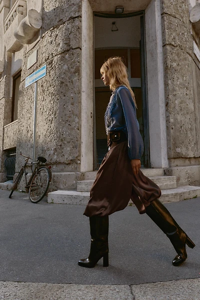 BLOCK HEEL HIGH BOOTS