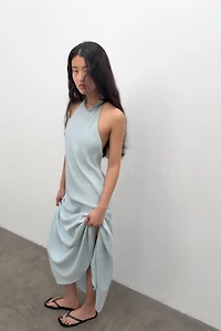 ROBE FLUIDE HALTER