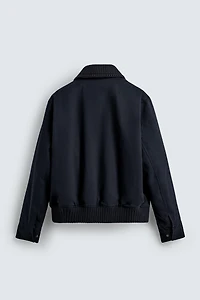 CONTRASTING COLLAR TOGGLE JACKET