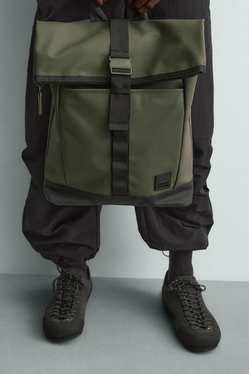 SAC À DOS TECHNIQUE EFFET GOMME