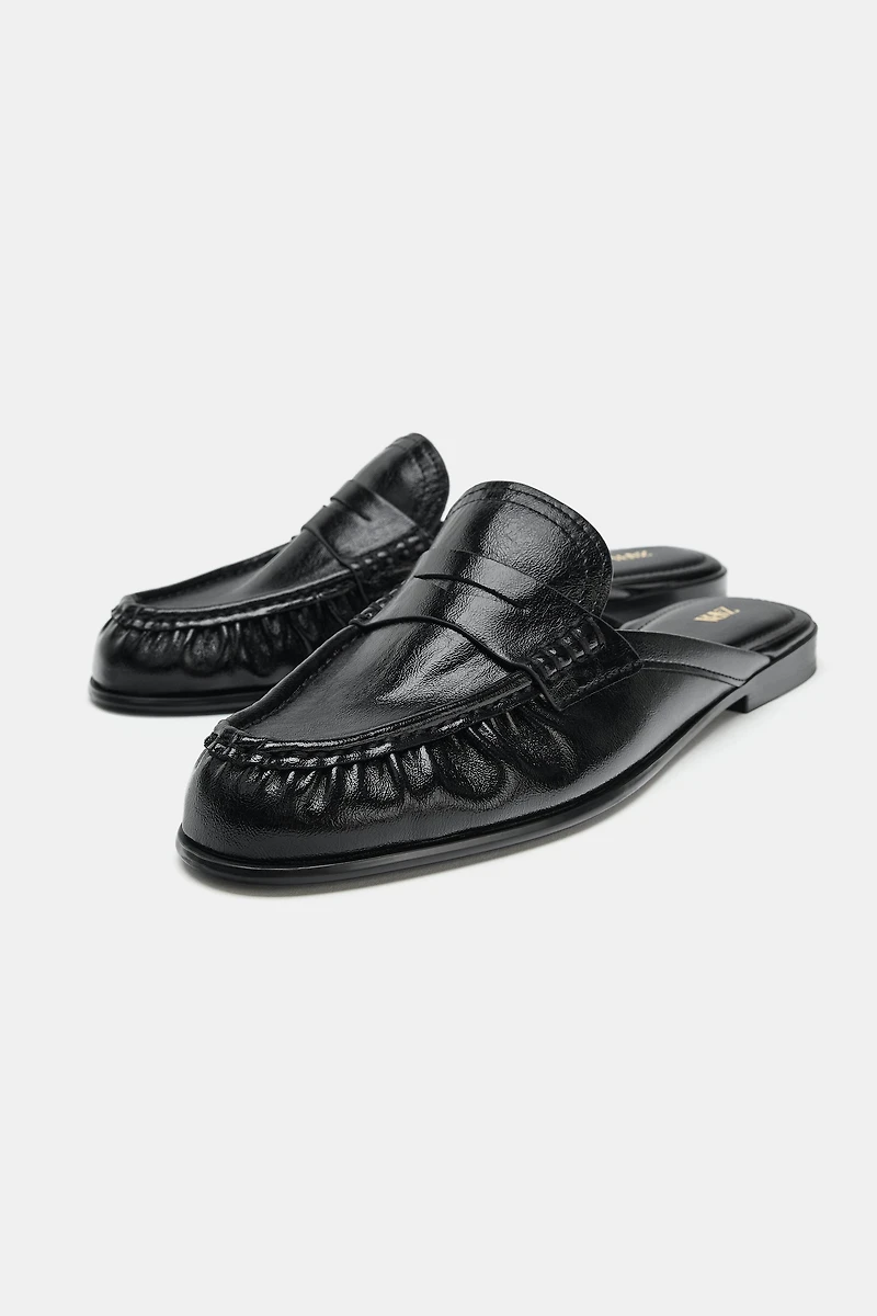 MOCASSINS OUVERTS À L'ARRIÈRE FRONCÉS