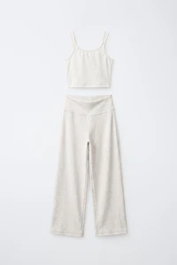ENSEMBLE CÔTELÉ TOP ET PANTALON DROIT