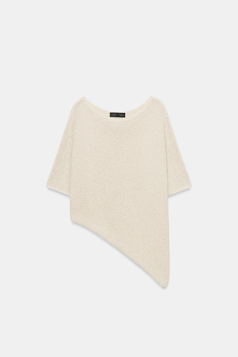 ASYMMETRIC KNIT TOP