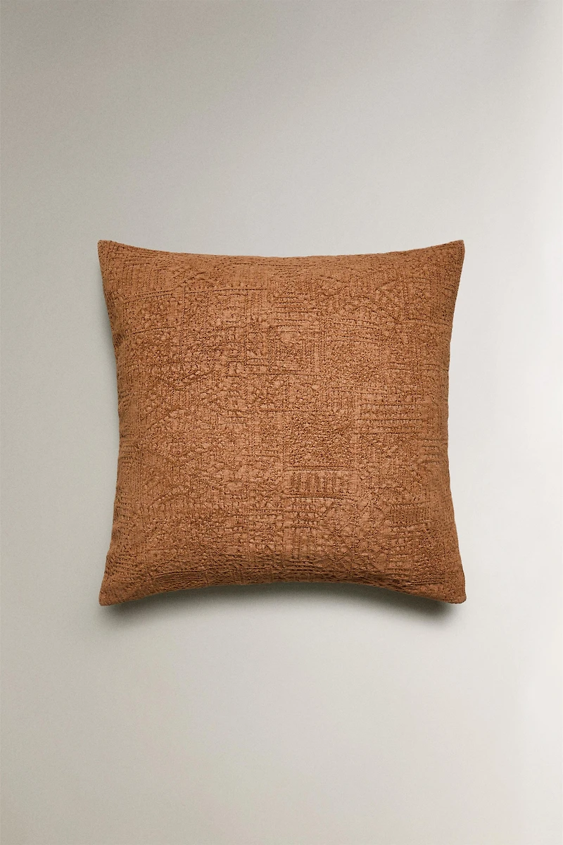 JACQUARD THROW PILLOW COVER