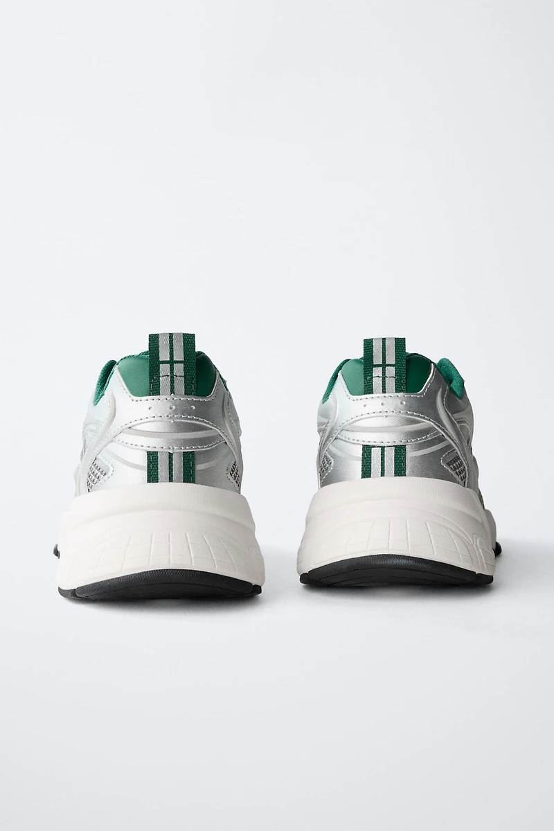 MESH SNEAKERS
