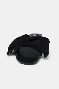 SPLIT LEATHER BOW SANDALS