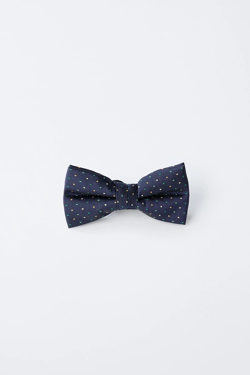 POLKA DOT PRINT BOW TIE