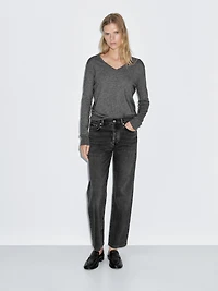 Straight-leg high-waist jeans