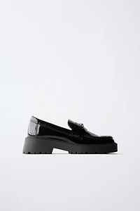 LOAFER WITH METAL DETAIL
