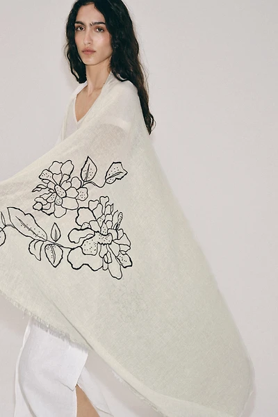 EMBROIDERED FLORAL LINEN SCARF