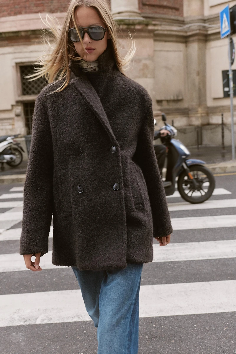 BOUCLÉ DOUBLE-BREASTED MID-LENGTH COAT