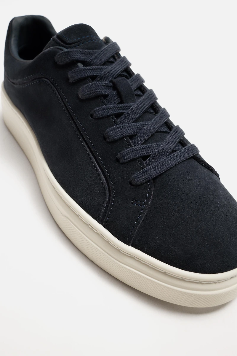 LEATHER SNEAKERS