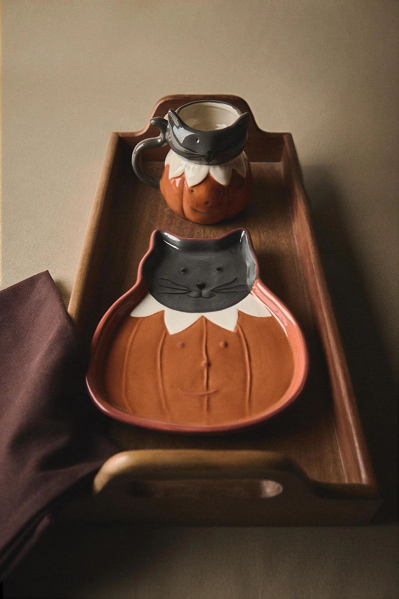 CHILDREN'S HALLOWEEN CAT STONEWARE PLATE