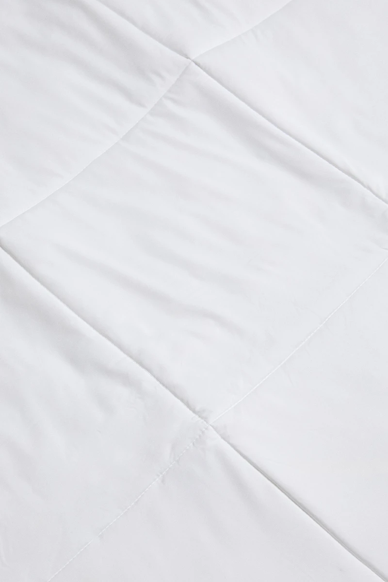 COOLING SENSATION MATTRESS TOPPER
