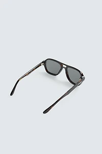 SQUARED SUNGLASSES