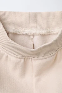 SWEATSHIRT AND JOGGER SET WITH BRUSHED INTERIOR