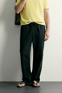 STRUCTURED RELAXED FIT PANTS