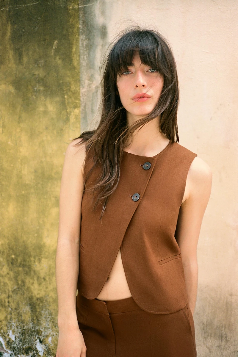 DOUBLE-BREASTED LINEN VEST