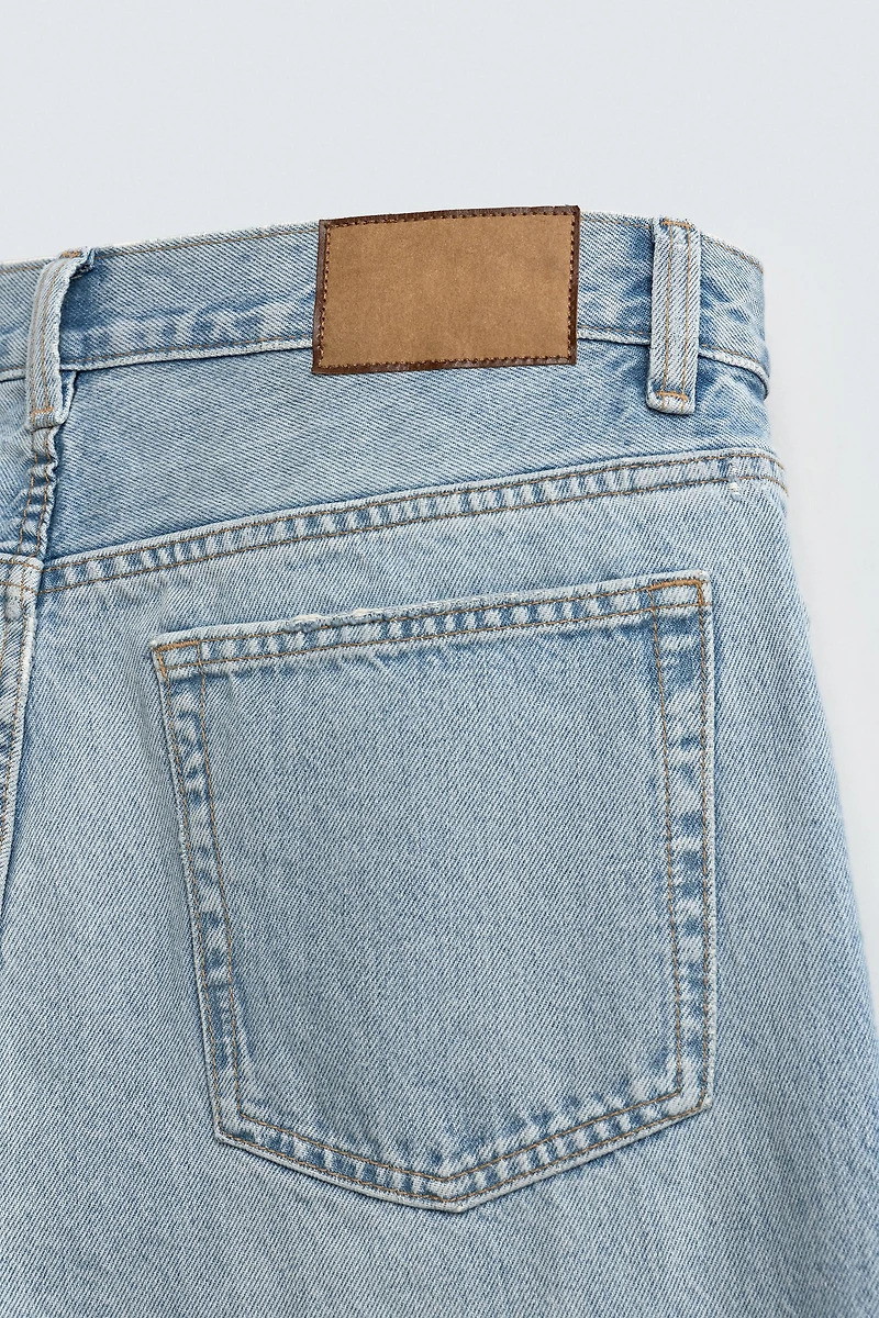 JEAN STRAIGHT FIT