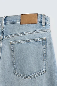 JEAN STRAIGHT FIT
