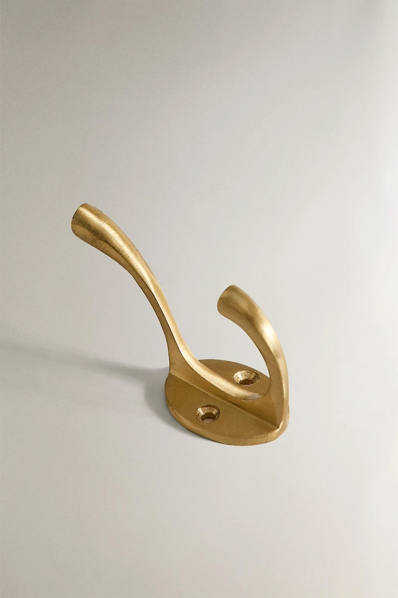 GOLD METAL HOOK