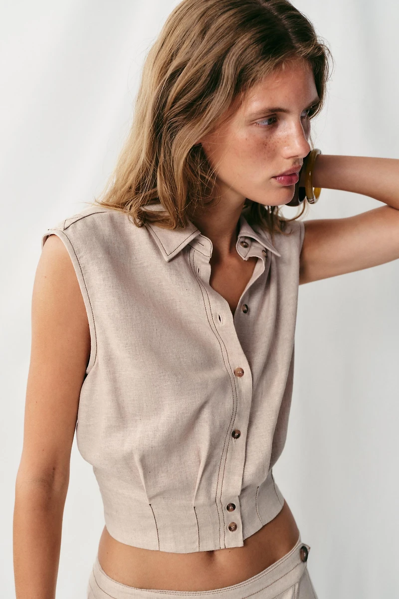 LINEN TOP WITH TOPSTITCHING