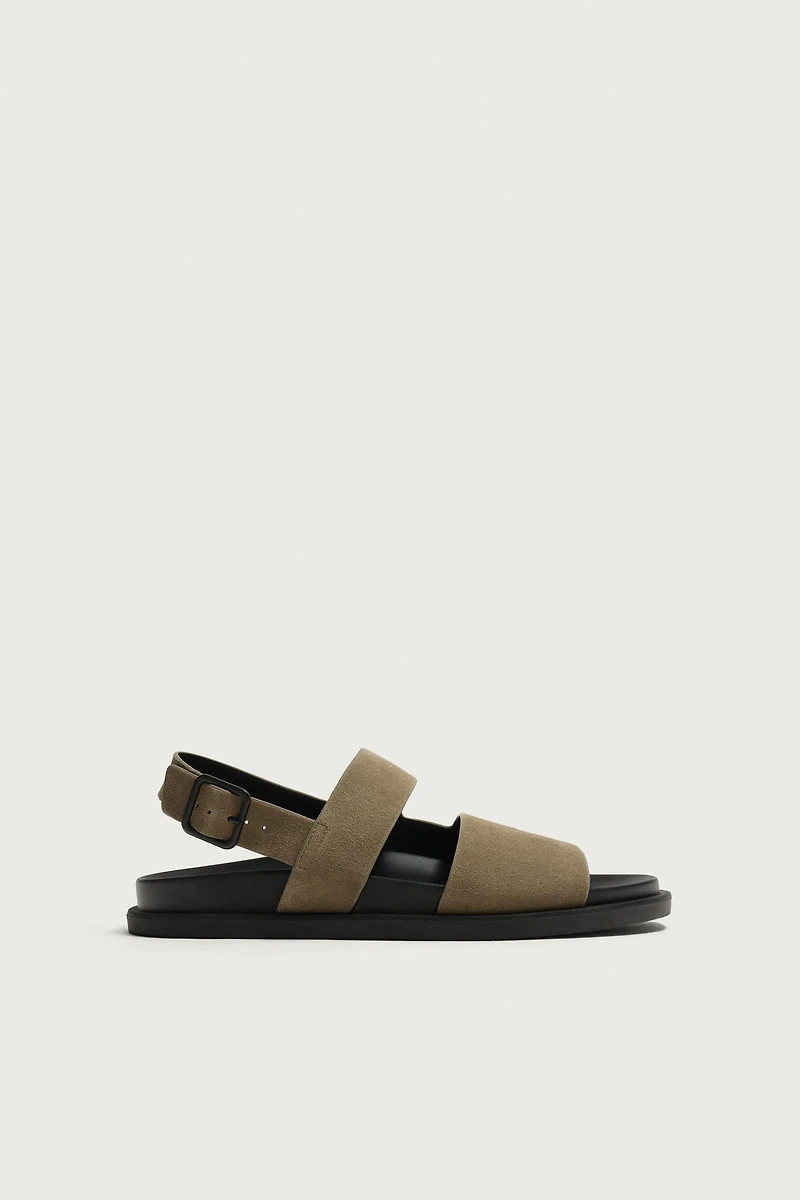SANDALES EN CUIR À BRIDES