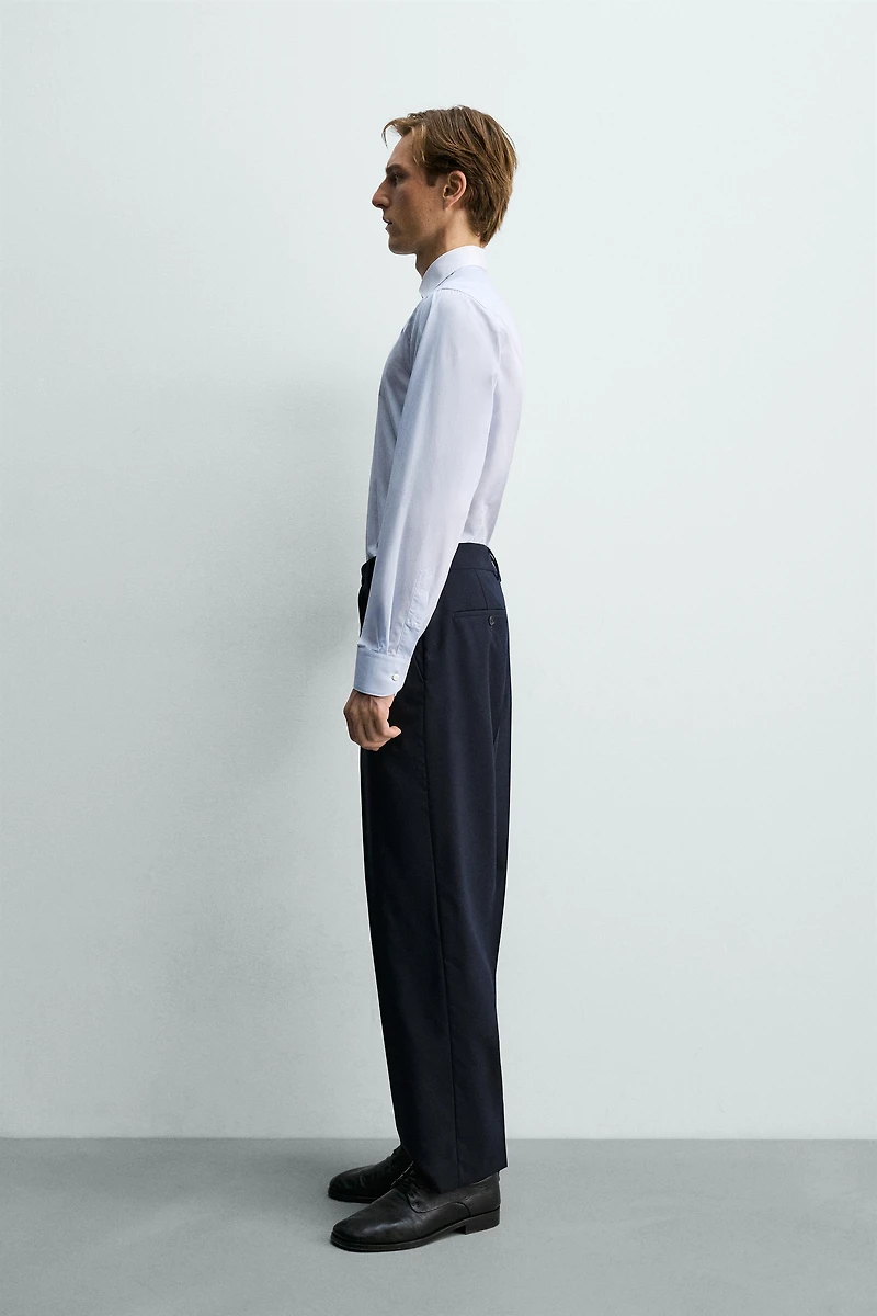 SLIM FIT CONTRAST COLLAR SHIRT