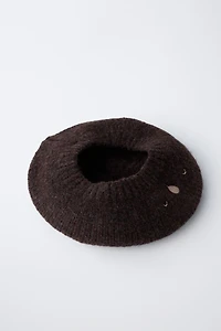 EMBROIDERED EAR KNIT BERET