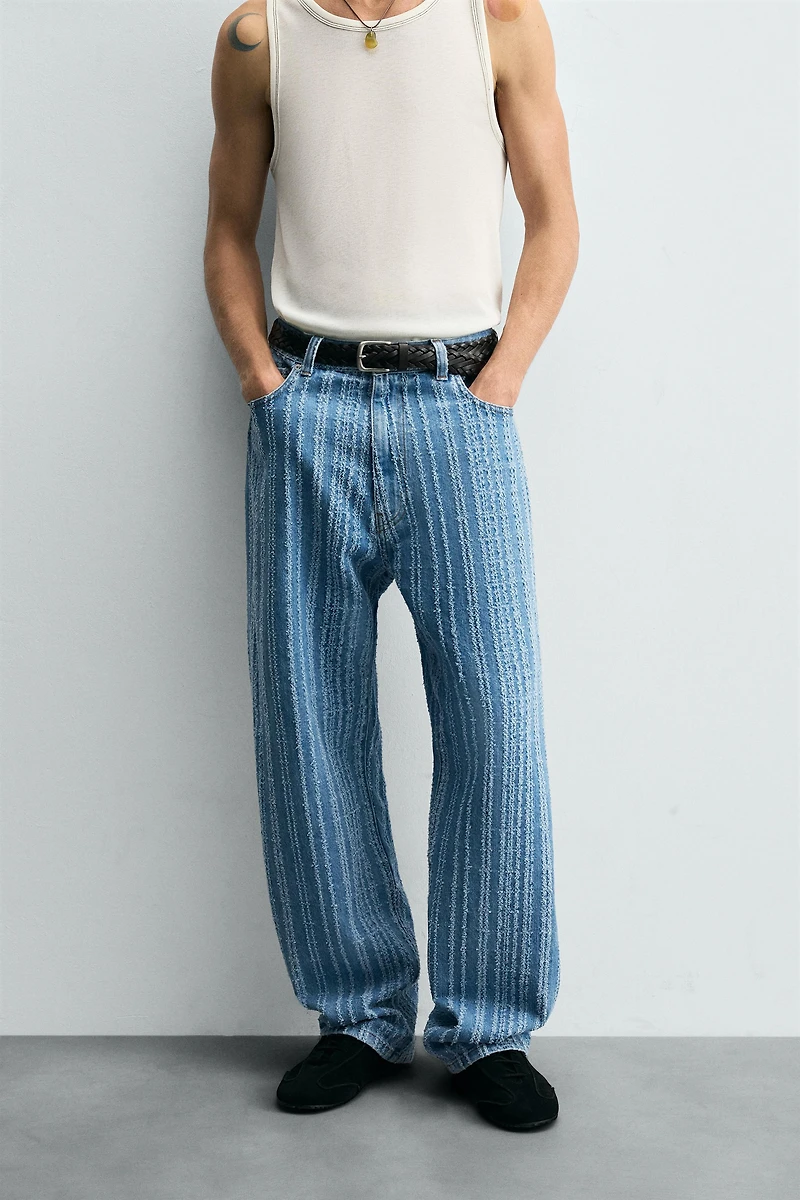 TEXTURED STRIPED JEANS