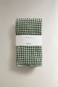 WAFFLE-KNIT KITCHEN TOWEL