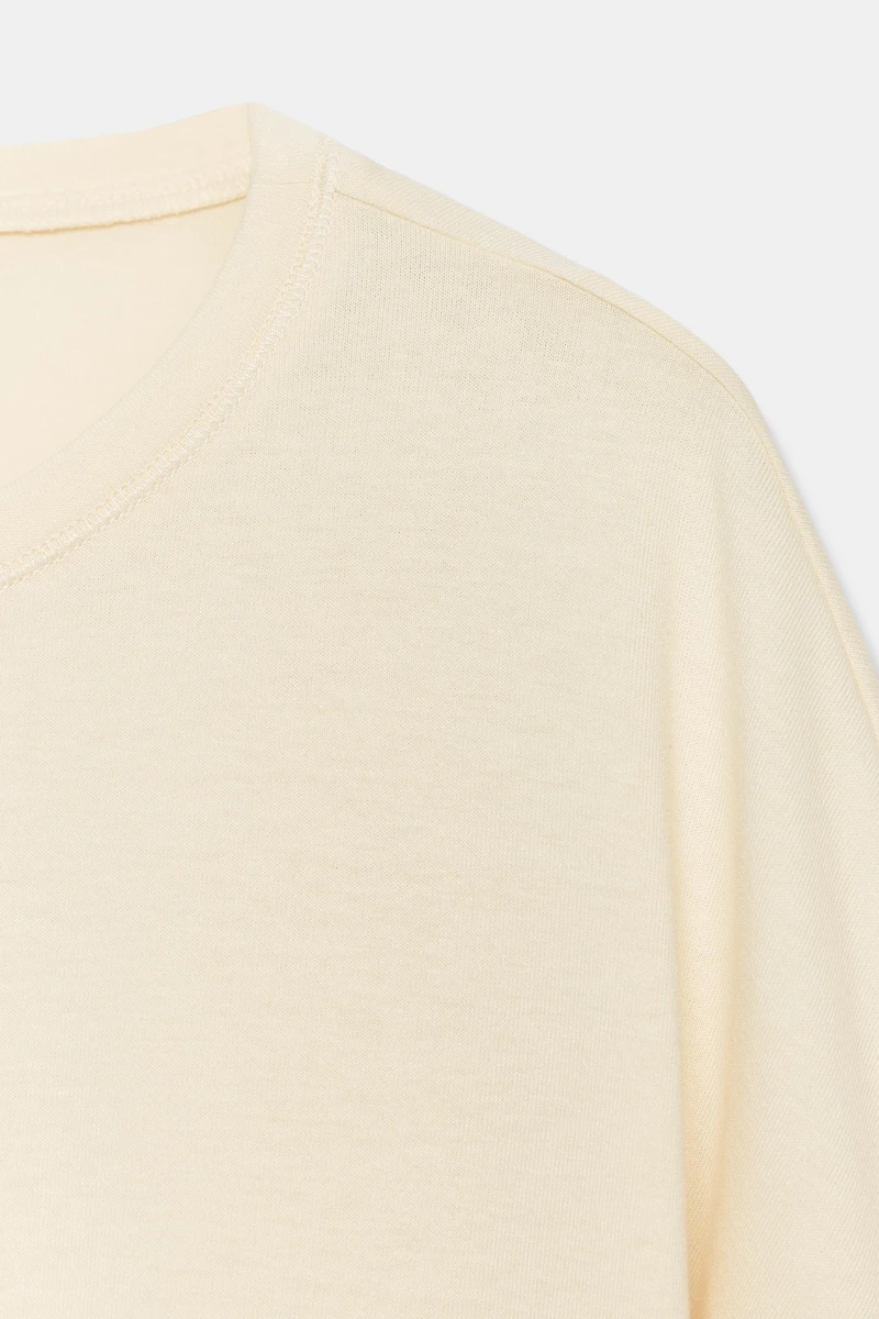 T-SHIRT OVERSIZE FLUIDE