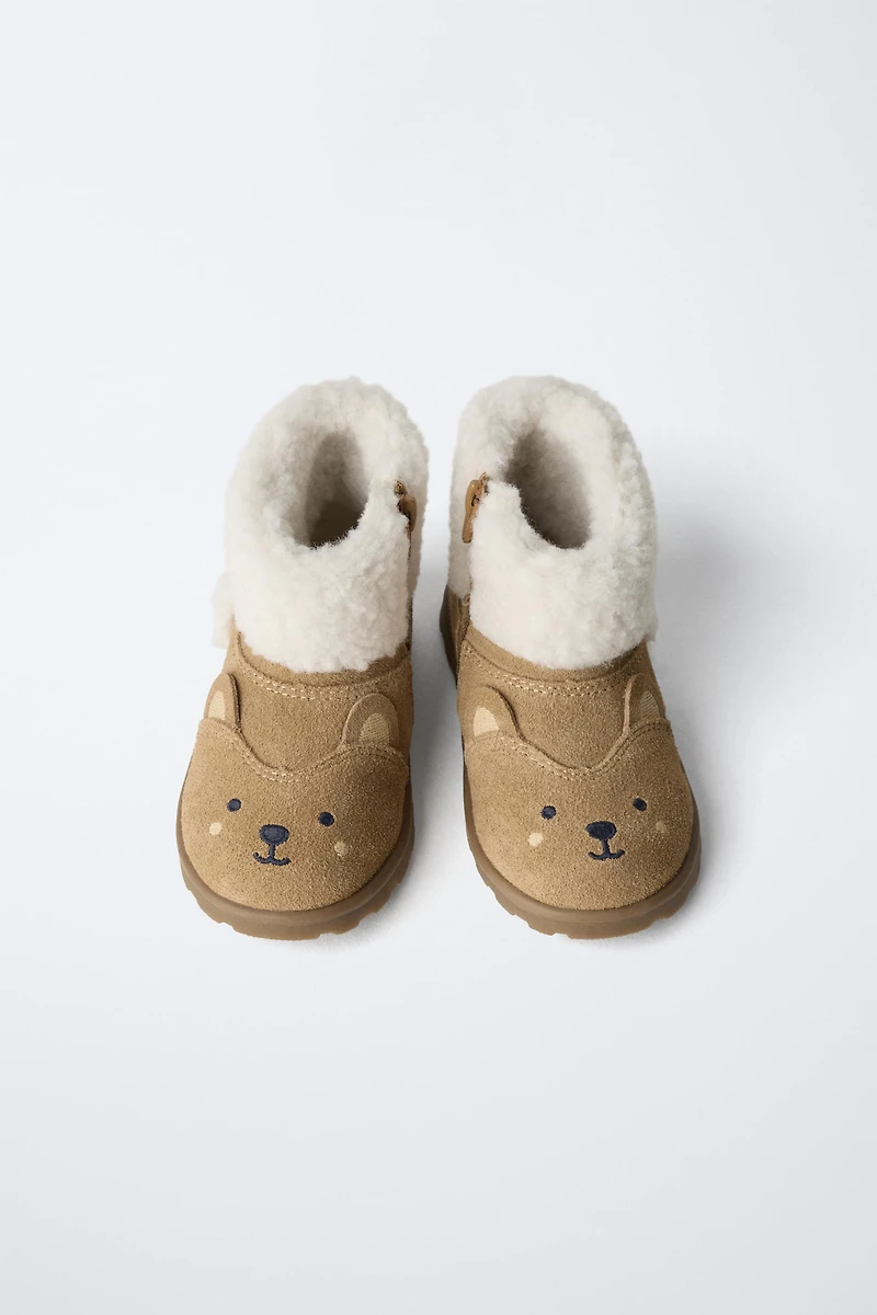 LINED BAREFOOT BOOTS