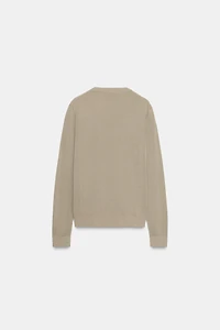 FINE KNIT SWEATER
